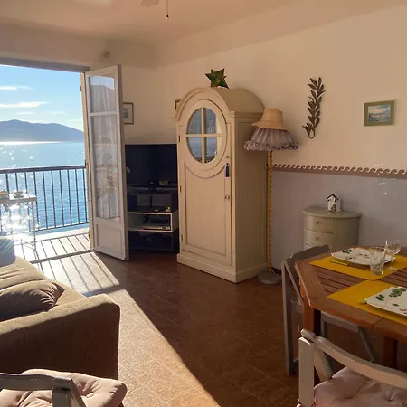 Apartmán 1 Pieds Dans L'eau Tiuccia Casaglione