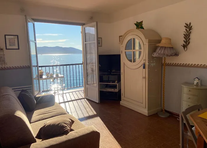 Appartamento 1 Pieds Dans L'eau Tiuccia