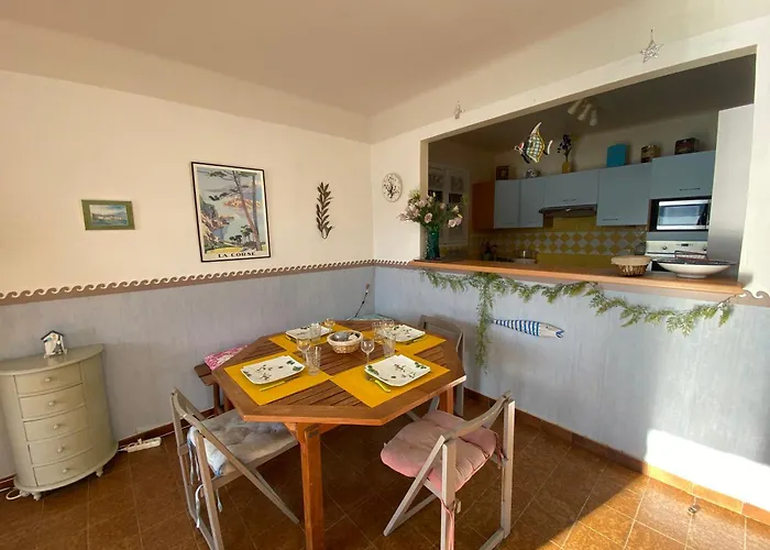 1 Pieds Dans L'eau Tiuccia *