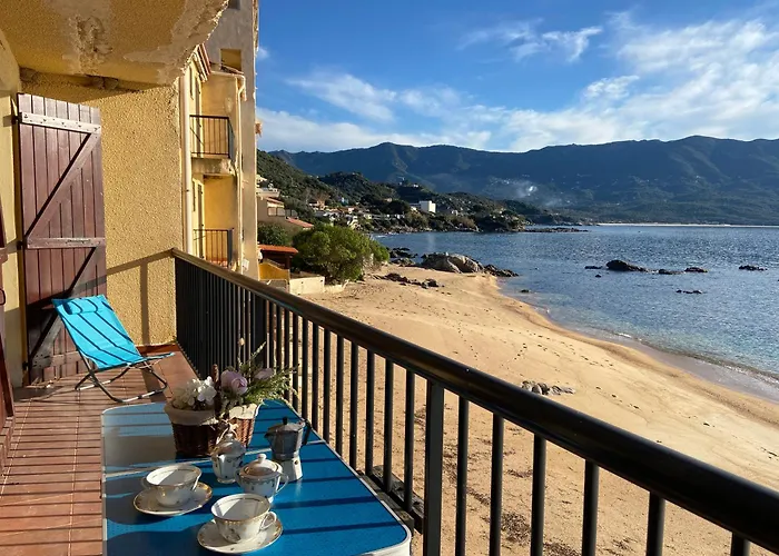 1 Pieds Dans L'eau Tiuccia * Casaglione