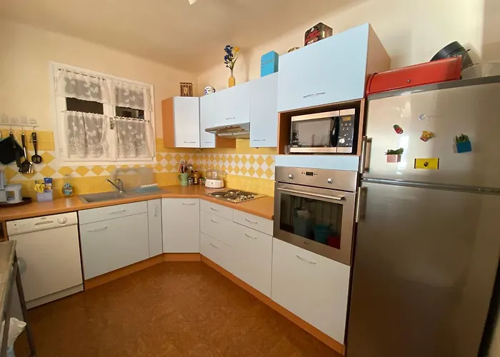 1 Pieds Dans L'eau Tiuccia Casaglione